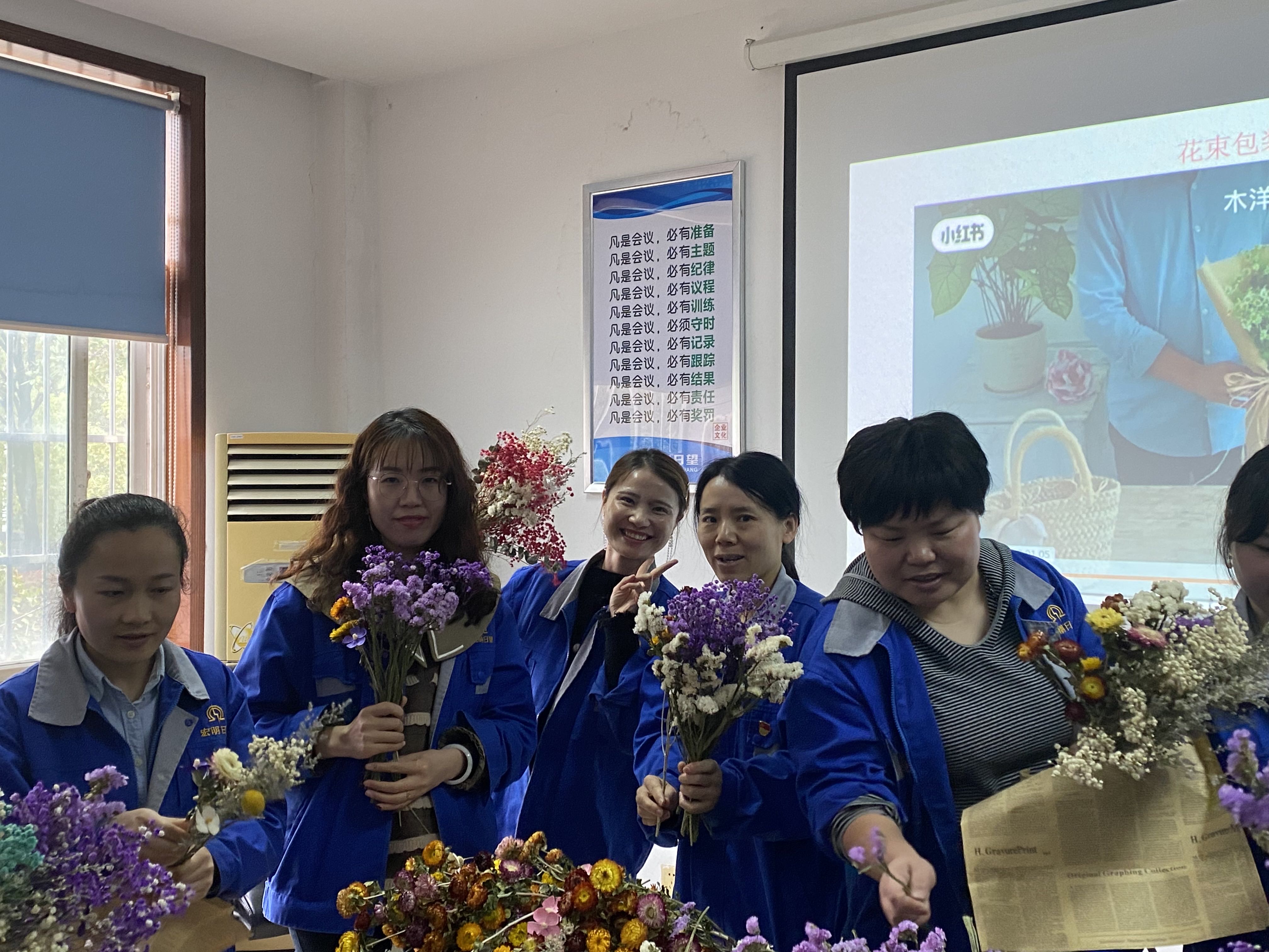 星空体育app官网入口登录-星空（中国）
,宏明日望,株洲电子科技,湖南电容器,株洲电容器,电容器
